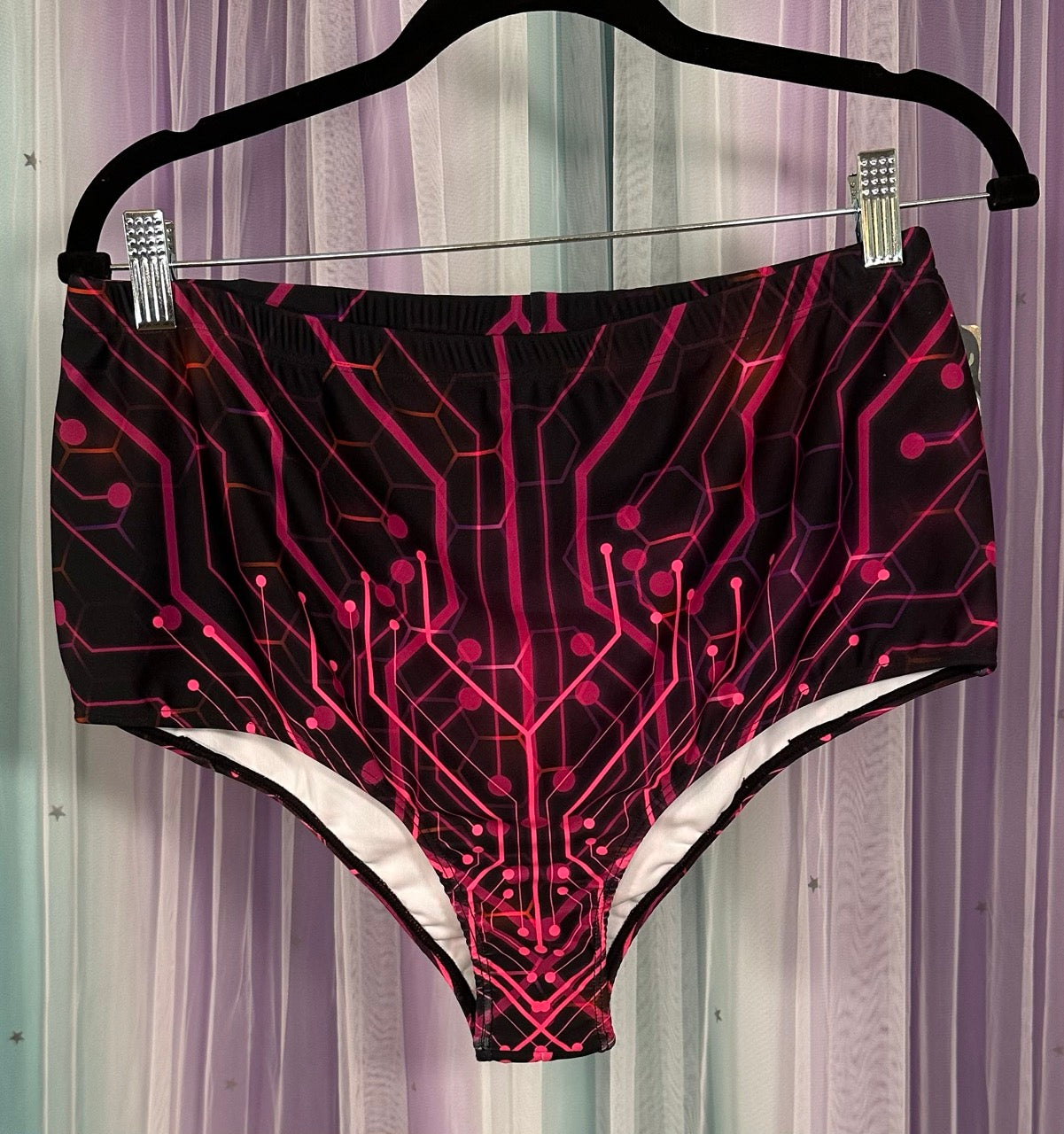 Pink Singularity Bottoms